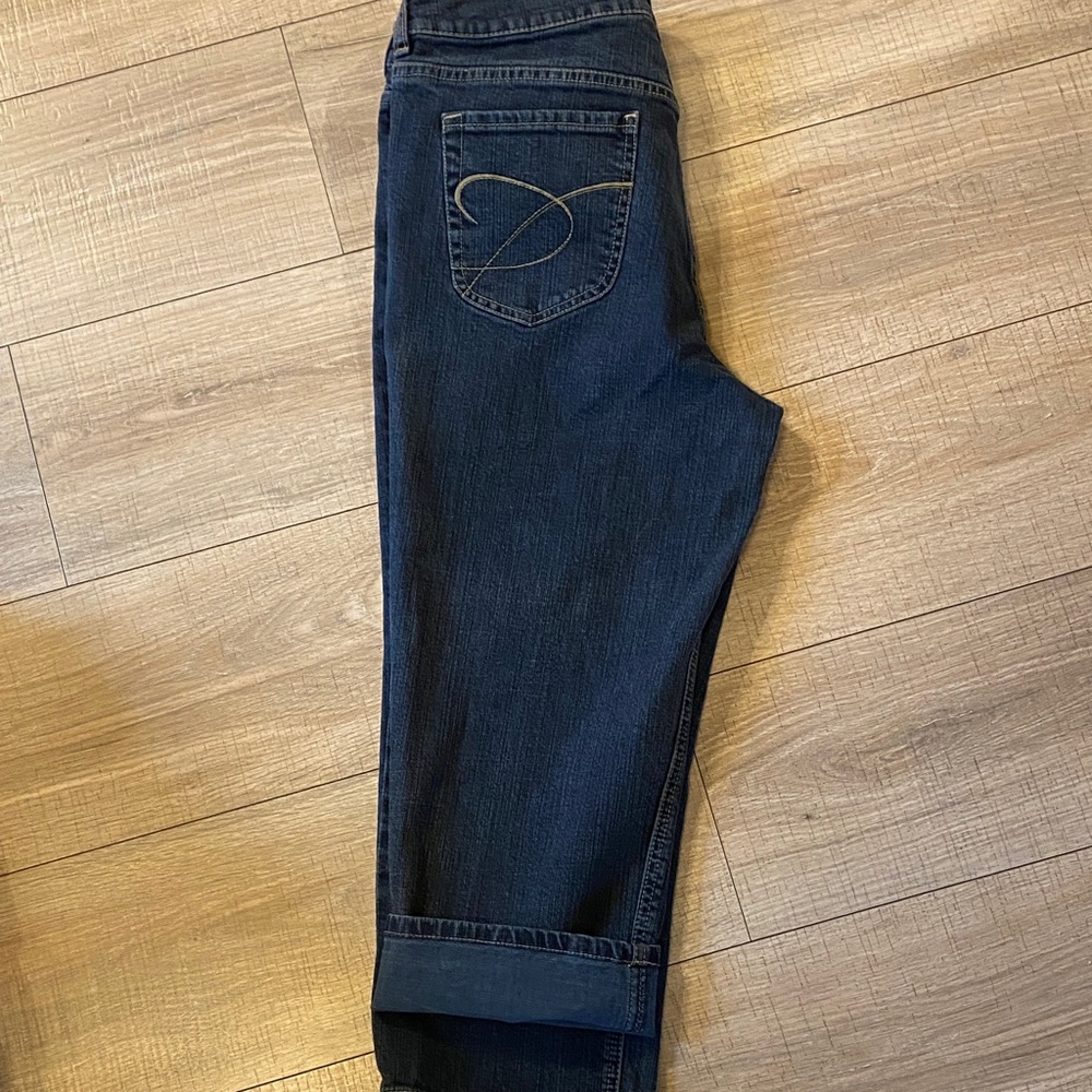 Chico's Dark Blue capri - Picture 5 of 5